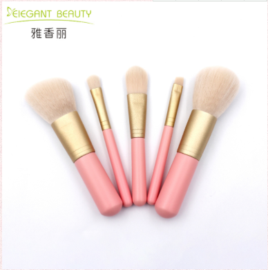 化妝刷有哪些常見(jiàn)的材質(zhì)?